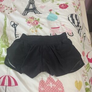 LULULEMON BLACK HOTTY HOTS 2.5